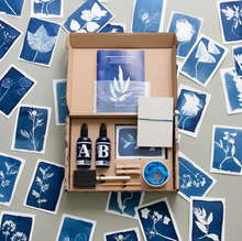 Load image into Gallery viewer, Cyanotype DIY Kit
