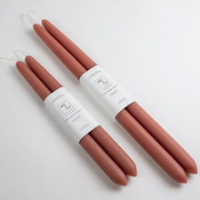 Load image into Gallery viewer, Mo&amp;Co Beeswax Candles
